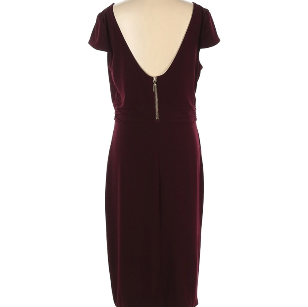 Victoria's Secret Twist Front Short Sleeve Dress - Picture 10 of 10